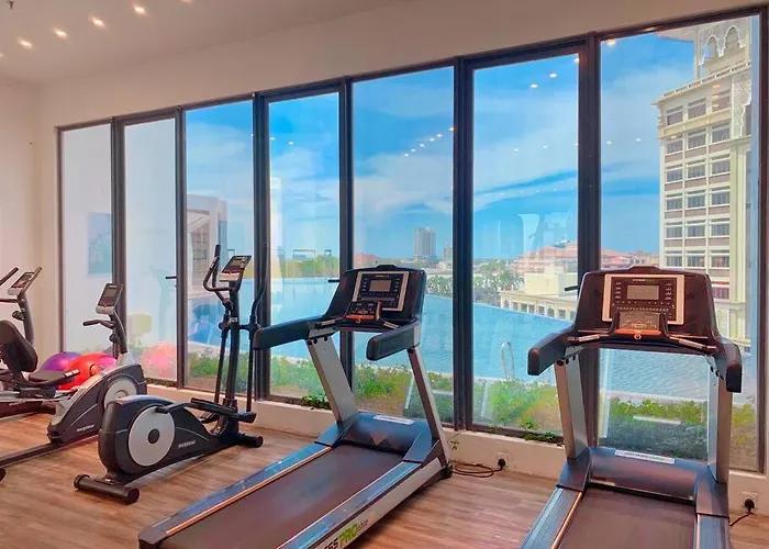 Netflix 2 Bedroom Troika Kota Bharu Homestay 1812