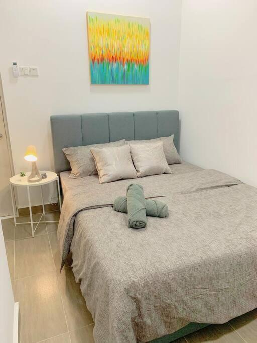 Netflix 2 Bedroom Troika 1812 * Kota Bharu